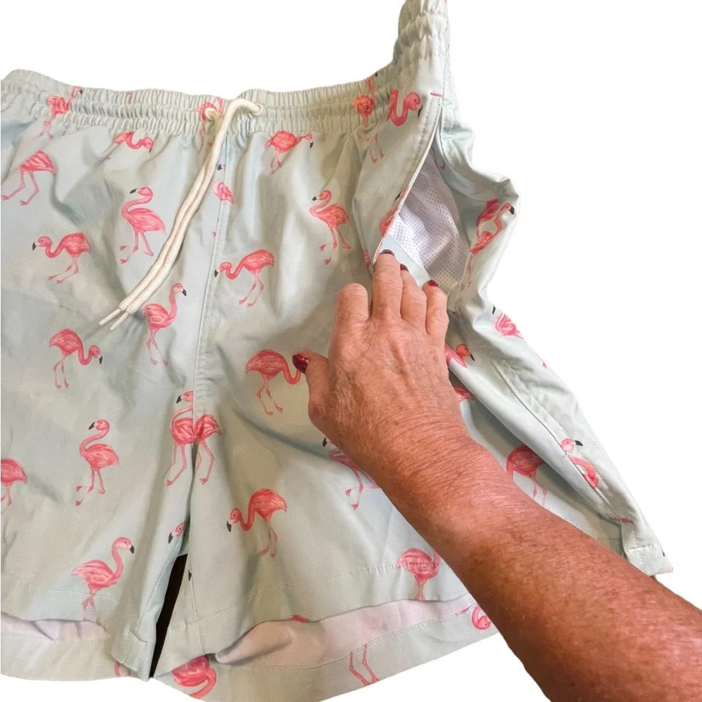 Wave Zone lined Swim Trunks sea foam green  with flamingos size XXL‎